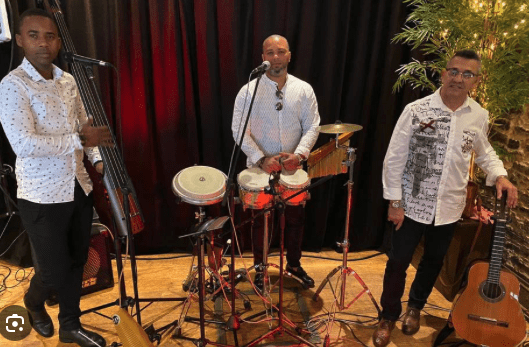 Trio de Salsa